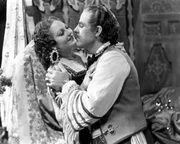 Thelma Todd, Antonio Moreno. Thelma Todd, Antonio Moreno.