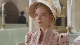 Emma Woodhouse (Anya Taylor-Joy)
