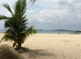 Strand auf der Insel Belitung.