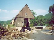 Die Müglitztalbahn direkt nach der Flut - hier der Haltepunkt Burkhardswalde-Maxen. Die Müglitztalbahn direkt nach der Flut - hier der Haltepunkt Burkhardswalde-Maxen.