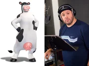 Kevin James (r.) im Tonstudio bei den Sprachaufnahmen f&uuml;r seine Rolle als "Otis das Rind".