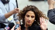 Detective Stella Bonasera (Melina Kanakaredes) tappt bei den Ermittlungen in einem Mordfall zunächst im Dunkeln. Erst als die Wunden des Toten nochmals untersucht werden, wird klar, was die Mordwaffe gewesen sein muss. Detective Stella Bonasera (Melina Kanakaredes) tappt bei den Ermittlungen in einem Mordfall zunächst im Dunkeln. Erst als die Wunden des Toten nochmals untersucht werden, wird klar, was die Mordwaffe gewesen sein muss.