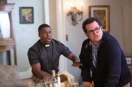 Kevin Hart Rolle: Jimmy Callahan (links) / Josh Gad Rolle: Doug (r)
