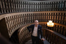 Professor Fabio Zampieri erkl&auml;rt Vesalius Recherche und Lehre in Padua.