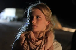 Was verbirgt sich hinter dem spektakul&auml;ren Fund in einer &auml;gyptischen Pyramide in der W&uuml;ste? Die Expeditionsteilnehmerin Nora (Ashley Hinshaw) ist gespannt und macht sich gemeinsam mit Dr. Holden auf eine gef&auml;hrliche Reise durch die Dunkelheit der Pyramide ...