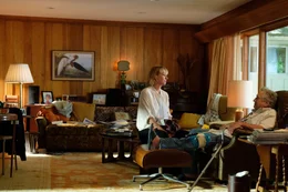 Sally (Uma Thurman), Ed (Robert De Niro).