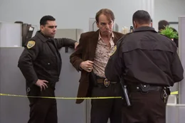 Der drogens&uuml;chtige, kurz vor seiner Pensionierung stehende Cop Slade Humphries (Billy Bob Thornton, M.) ist bei seinen Kollegen auf dem Revier nicht sonderlich angesehen oder beliebt. Zu recht ...