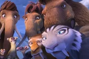 M&uuml;ssen ihre Heimat verlassen, um kosmische Gefahren abzuwenden: (v.l.n.r.) Julian, Crash, Eddie, Peaches, Sid, Granny, Ellie, Diego, Manny und Shira ...
