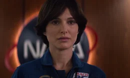 Lucy Cola (Natalie Portman)