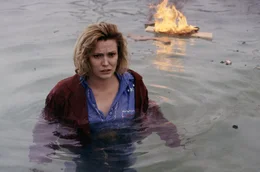 Die Mafia-Kronzeugin Lu Delano (Cathy Moriarty) ger&auml;t in eine &auml;u&szlig;erst brenzlige Situation ...