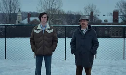 l-r: Angus Tully (Dominic Sessa), Paul Hunham (Paul Giamatti)