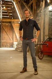 SÜDWESTRUNDFUNK DIE SCHEUNE - Wie Handwerk alte Schätze rettet. Hobby-Handwerker Arndt Reisenbichler moderiert die Repair-Café Sendung aus dem historischen Tabakschuppen in Herxheim-Hayna in der Südpfalz.