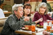 (v.li.): Sandy Martin (Lillian), Beth Hall (Wendy), Mimi Kennedy (Marjorie). (v.li.): Sandy Martin (Lillian), Beth Hall (Wendy), Mimi Kennedy (Marjorie).