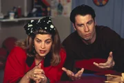 John Travolta als James,  Kirstie Alley als Mollie