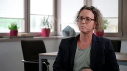 Nora Stang-Albrecht ist seit 2021 die Leiterin der JVA III in Frankfurt Preungesheim.