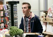 Frankie Muniz (Malcolm).