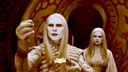 Prinz Nuada (Luke Goss, l.) und Prinzessin Nuala (Anna Walton, r.) sind Zwillinge, doch im Gegensatz zu ihrem Bruder ist Nuala nicht b&ouml;sartig. Sie versucht sogar Hellboy und seine Freunde zu unterst&uuml;tzen ...