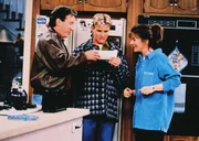 Tim (Tim Allen, li.) erhält von Jill (Patricia Richardson) den prekären Auftrag, mit Brad (Zachery Ty Bryan) ein Gespräch von Mann zu Mann über das Thema Sex zu führen.