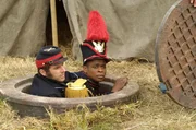 PSYCH - "Weekend Warriors" Episode 1007 - Pictured: (l-r) James Roday as Shawn Spencer, Dule Hill as Burton 'Gus' Guster