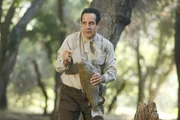 Schnell bemerkt Adrian Monk (Tony Shalhoub), dass der Fisch ein ganz besonderer zu sein scheint ... Schnell bemerkt Adrian Monk (Tony Shalhoub), dass der Fisch ein ganz besonderer zu sein scheint ...