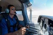 Eduardo Alvarez fliegt mit seiner Cessna 185 in die Sierras von Cordoba &ndash; die Bergkette ist aufgrund der Winde eine Herausforderung f&uuml;r den Piloten.
