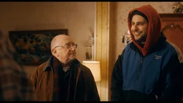L-R: Serge Mamou-Mani (Michel Blanc), Malek Aknoun (Hakim Jemili)