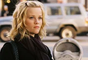 Elizabeth Masterson (Reese Witherspoon)