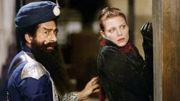 Kapit&auml;n Nemo (Naseeruddin Shah) und Mina Harker (Peta Wilson)
