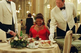 Genie&szlig;t ihr neues Leben: Antonia Byrd (Queen Latifah, M.) ...
