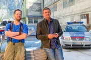 Martin (Hans Sigl, r.) versucht Andreas Kloser (Aurel Manthei, l.) ins Gewissen zu reden, der sich einfach nicht schonen will.