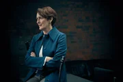 Carolyn Martens (Fiona Shaw) steht unter enormen Druck von ihren Vorgesetzen im Geheimdienst. Um endlich Ergebnisse liefern zu k&ouml;nnen, ist ihr inzwischen jedes Mittel recht.