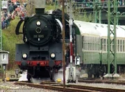 Lok 03 1010 mit einem Sonderzug am Haken. Lok 03 1010 mit einem Sonderzug am Haken.