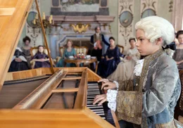 Das musikalische Talent des achtj&auml;hrigen Louis van Beethoven (Colin P&uuml;tz) sorgt f&uuml;r Aufsehen.