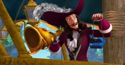Captain Hook ist im Besitz von Michaels Polaroidkamera und will sich ihre Eigenschaften zu Nutze machen Captain Hook ist im Besitz von Michaels Polaroidkamera und will sich ihre Eigenschaften zu Nutze machen
