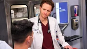 Betreut einen Long-Covid-Patienten: Nick Gehlfuss als Dr. Will Halstead Betreut einen Long-Covid-Patienten: Nick Gehlfuss als Dr. Will Halstead