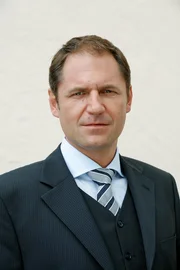 Winfried Frey (Thomas Magerl).