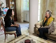 Patricia Fernandez (li.) hat die Gewalt ihres Vaters gegen ihre Mutter erlebt. Sie hat dar&uuml;ber ein Buch geschrieben und unterst&uuml;tzt andere Kinder aus Gewaltehen. Wie verr&auml;t sie WELTjournal-Reporterin Ines Pedoth.