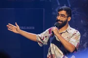 Zu Gast bei Till Reiners: Der Stand-Up-Comedian Kawus Kalantar. Zu Gast bei Till Reiners: Der Stand-Up-Comedian Kawus Kalantar.