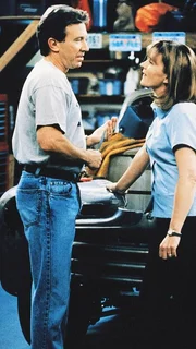 Jill ist verzweifelt, weil es ihr nicht gelingt, Tim dazu zu bewegen, von seiner täglichen Routine abzuweichen. Jill ist verzweifelt, weil es ihr nicht gelingt, Tim dazu zu bewegen, von seiner täglichen Routine abzuweichen.