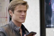 Der Spur eines Maulwurfs folgend, sto&szlig;en MacGyver (Lucas Till) und das Team nicht nur auf einen CIA-Agenten mit Dreck am Stecken, sondern auch auf einen gro&szlig;en F&auml;lscherring....