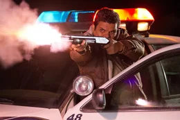 Luis Guzm&aacute;n (Mike Figuerola).