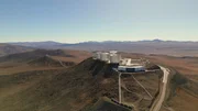 Das Paranal-Observatorium befindet sich auf dem Berg Cerro Paranal in der Atacama-W&uuml;ste in Chile. Es beherbergt das "Very Large Telescope", das unter anderem zur Erforschung von Himmelsk&ouml;rpern au&szlig;erhalb unseres Sonnensystems eingesetzt wird.