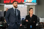 Special Agent Omar Adom 'OA' Zidan (Zeeko Zaki) und Special Agent Maggie Bell (Missy Peregrym)