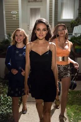 L-R: Kiki (Kristen Bell), Amy (Mila Kunis) und Carla (Kathryn Hahn)