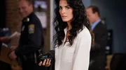 Jane Rizzoli (Angie Harmon) ermittelt in einem Fall, in den ein bekannter Drogenbaron verwickelt ist. Kurz vor Beginn des Prozesses gegen ihn wird ein wichtiger Zeuge umgebracht... Jane Rizzoli (Angie Harmon) ermittelt in einem Fall, in den ein bekannter Drogenbaron verwickelt ist. Kurz vor Beginn des Prozesses gegen ihn wird ein wichtiger Zeuge umgebracht...