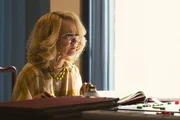 Jessie Buss (Sally Field)