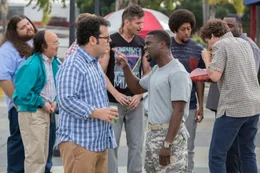 Kevin Hart Rolle: Jimmy Callahan (r) / Josh Gad Rolle: Doug (l)
