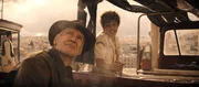 Indiana Jones (Harrison Ford, l.); Teddy Kumar (Ethann Isidore, r.)