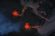 Gerade ist der Vulkan Fagradalsfjall auf der Halbinsel Reykjanes nahe Reykjavik ausgebrochen.