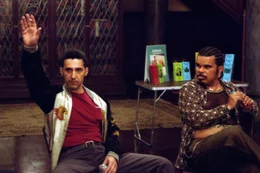 Chuck (John Turturro, l.) und Lou (Luis Guzman, r.) nehmen ebenfalls an Dr. Rydells Therapie teil ...